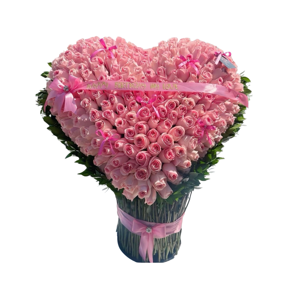 Grandeur Heart of Pink Roses
